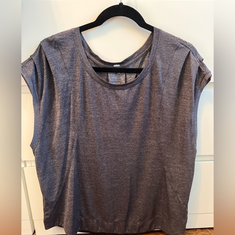Lululemon top 8